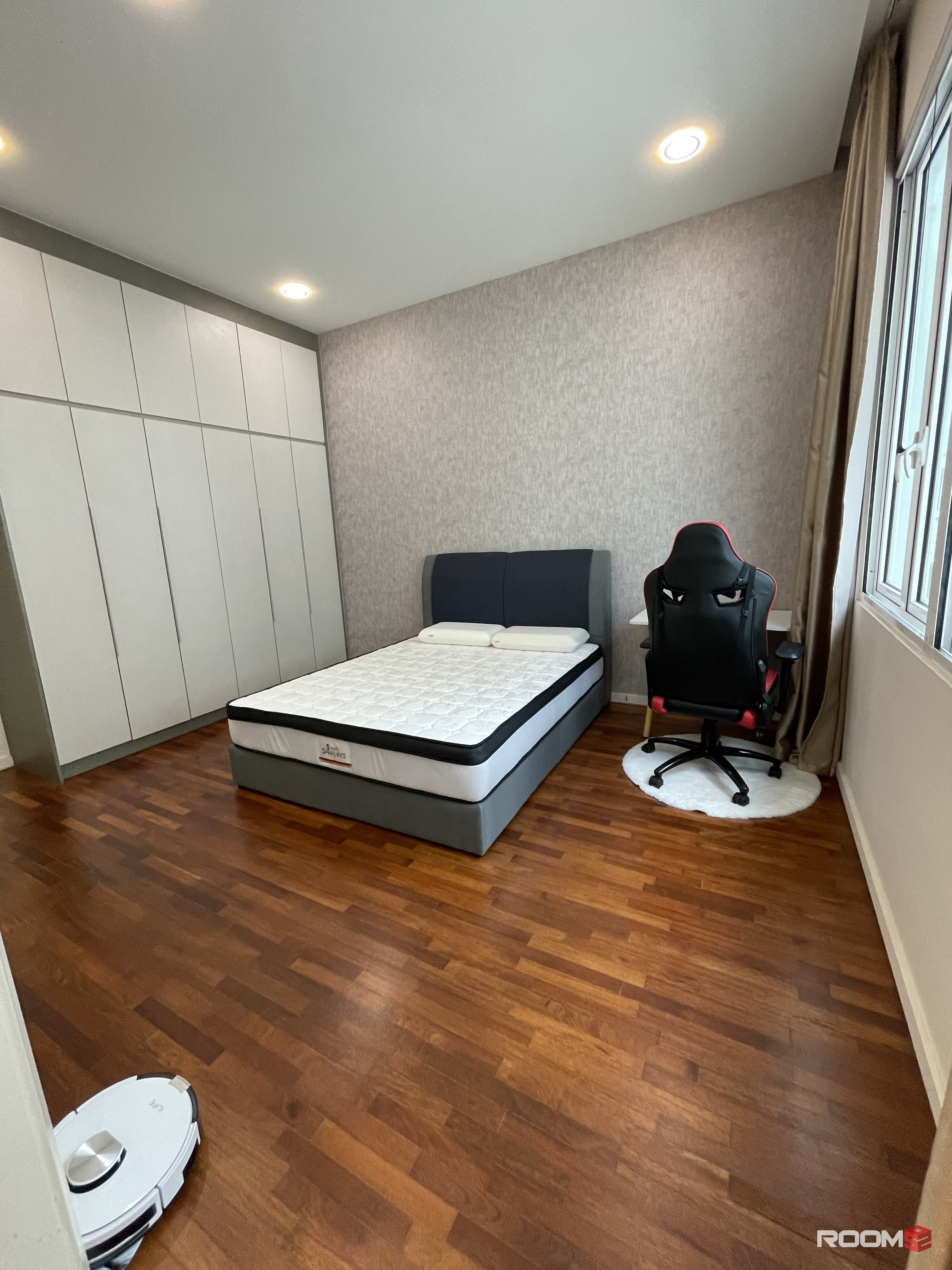 Private Middle Room at Bandar Sungai Long, Kajang , utar , taman rakan , mahkota cheras