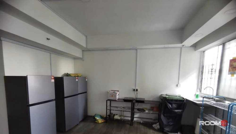 Bilik Sewa No Deposit‼️Middle Room in Chow Kit 3Mins🚶‍♂️to MRT Station
