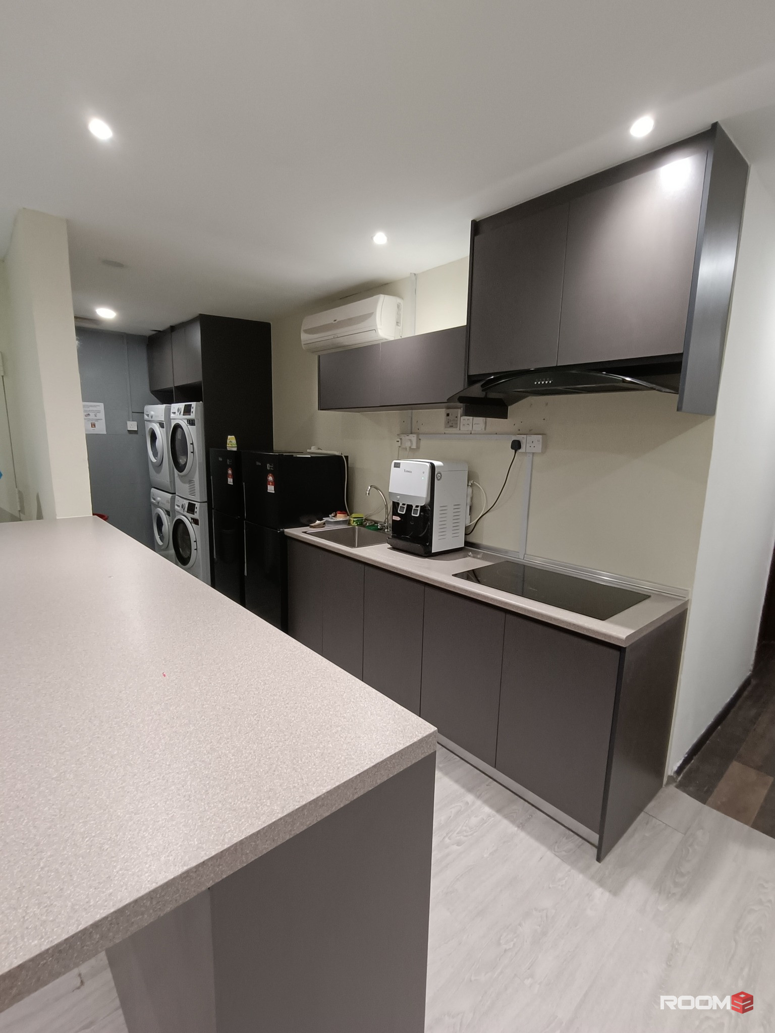 🌟 Hotel-Style Co-Living @ Holmes SS4 🏨 | Private Bath 🚿 | Ready Move In 🛋️