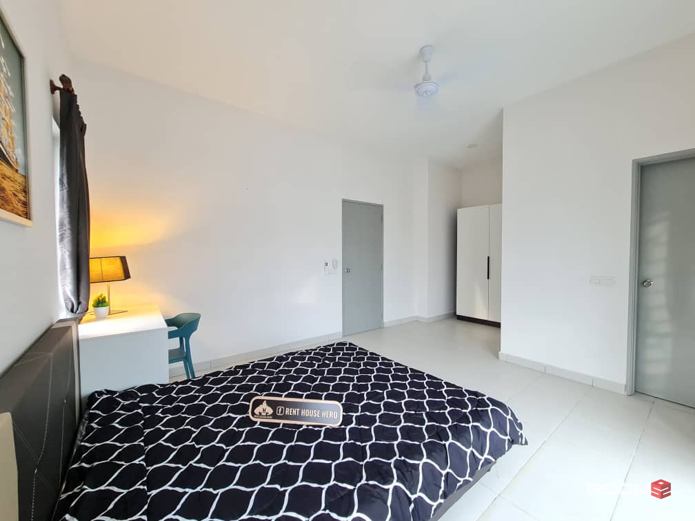 "𝑴𝑨𝑺𝑻𝑬𝑹 𝑹𝑶𝑶𝑴" at Seremban 2, Seremban, Bilik Sewa Seremban [Free Wifi🥰] Saujana Tropika, Seremban 2, S2 Heigh