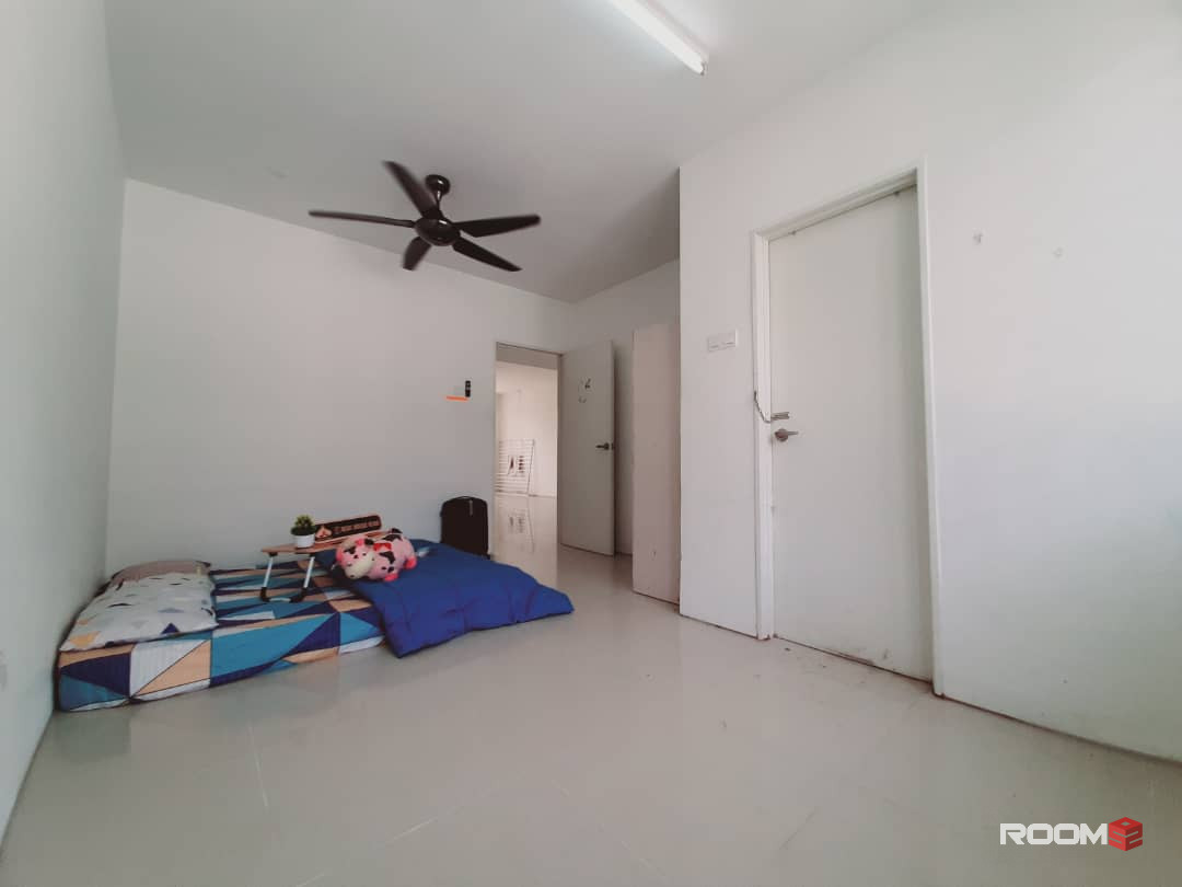 Middle Room at Balakong, Selangor, Bilik Sewa Balakong [𝑨𝒕𝒄 𝑻𝒐𝒊𝒍𝒆𝒕 🔥] Tmn Mesra Utama, Amerin Mall, C180, AEON