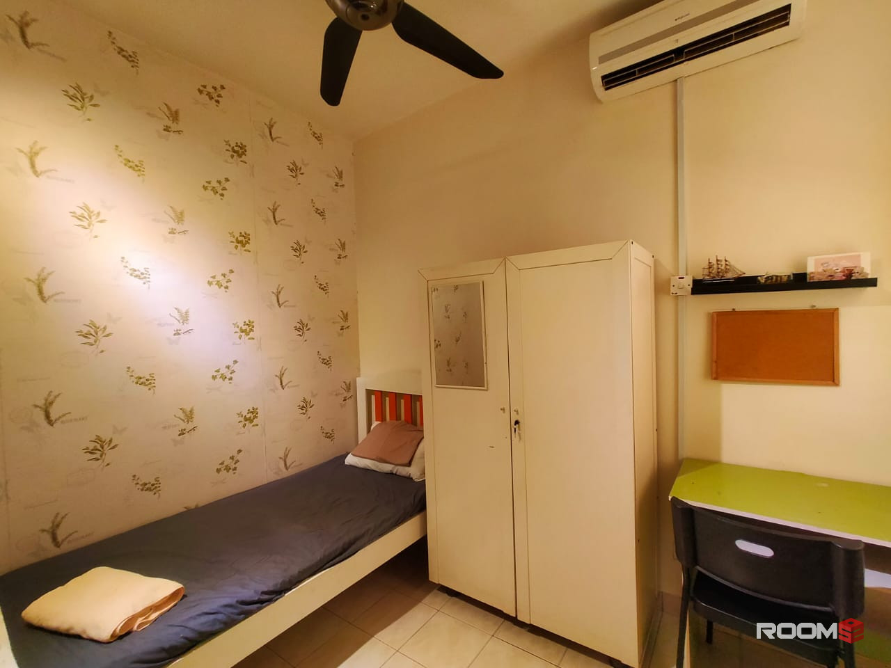 Single Room (Female Unit) Bandar Sunway Near Sunway Geo ,Taylor