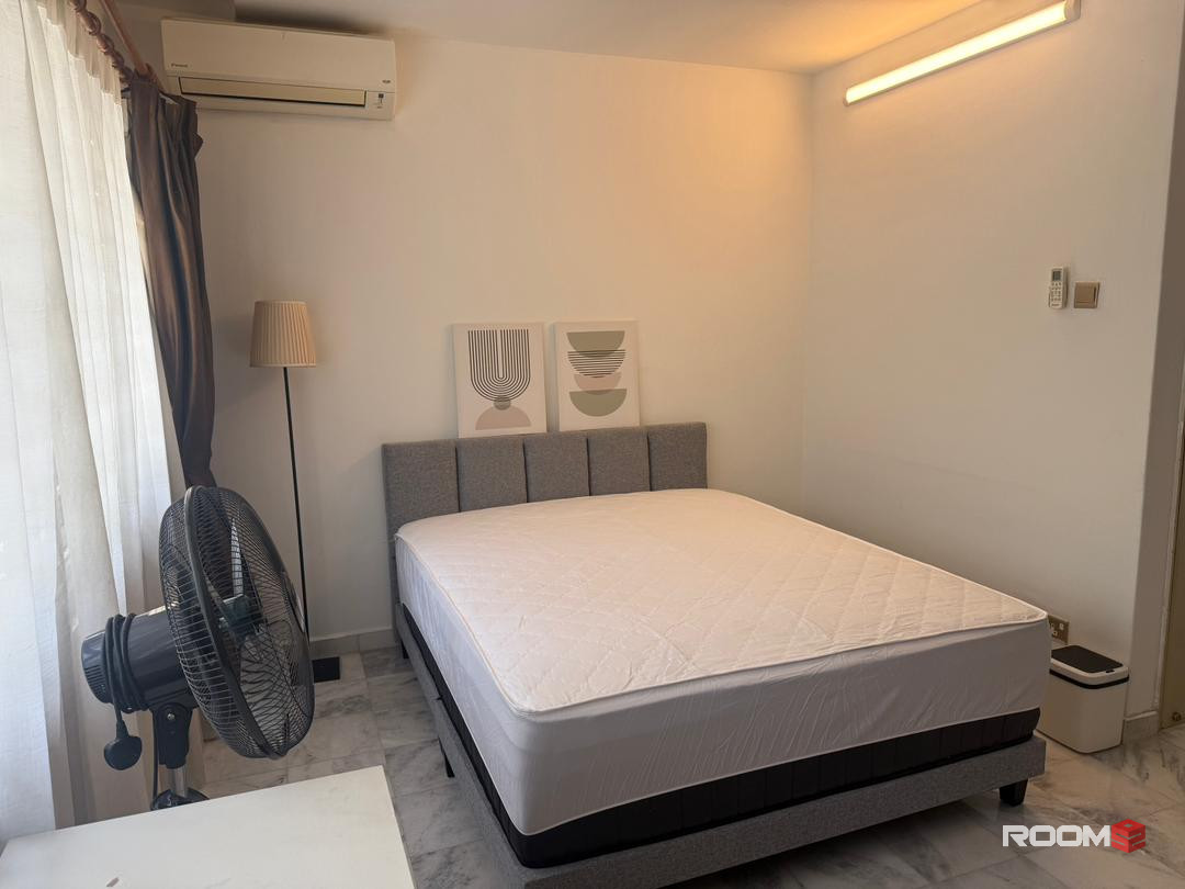 Master Room in Bangsar (near MRT)