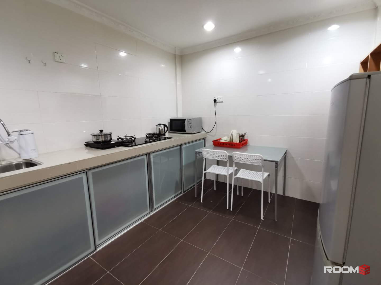 Exclusive Fully Furnished Medium Room @ Sunway Court Pjs 7 [Prefer Female]