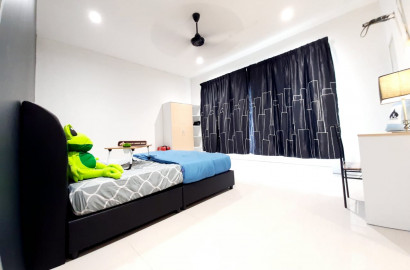 (FREE WIFI 🔥) >> Master Room at Bangi, Selangor ~ Bilik Sewa Bangi ~ [BSP, Bandar Puteri, The Terresse, LOTUS, KK Bangi
