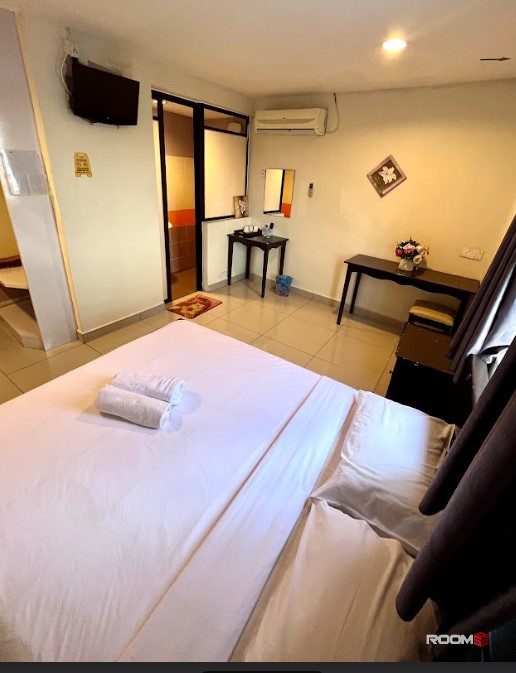 𝑯𝑶𝑻𝑬𝑳 𝑹𝑶𝑶𝑴 𝑭𝑶𝑹 𝑳𝑶𝑵𝑮 𝑺𝑻𝑨𝒀 @ 𝑪𝑰𝑻𝑹𝑨 𝑷𝑳𝑨𝒁𝑨, 𝑲𝑨𝑱𝑨𝑵𝑮 ! ( 𝑵𝑰𝑪𝑬 𝑬𝑵𝑽𝑰𝑹𝑶𝑴𝑬𝑵𝑻!!)