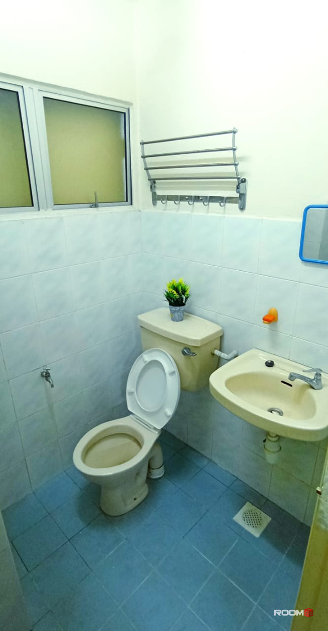 🏡MOST SOUGHT AFTER ROOM!🥰PREMIUM QUEEN SUITE!