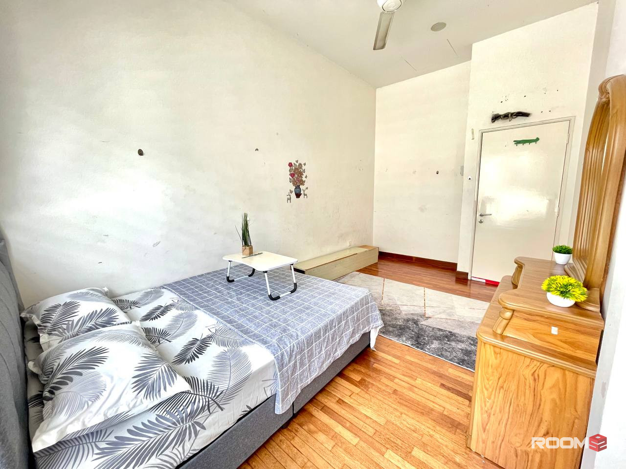 Middle Room at Bandar Mahkota Cheras, Cheras South  🔥👉 (𝐏𝐑𝐎𝐌𝐎𝐒𝐈 MERDEKA) Bilik Sewa Mahkota Cheras [ATC Toilet]