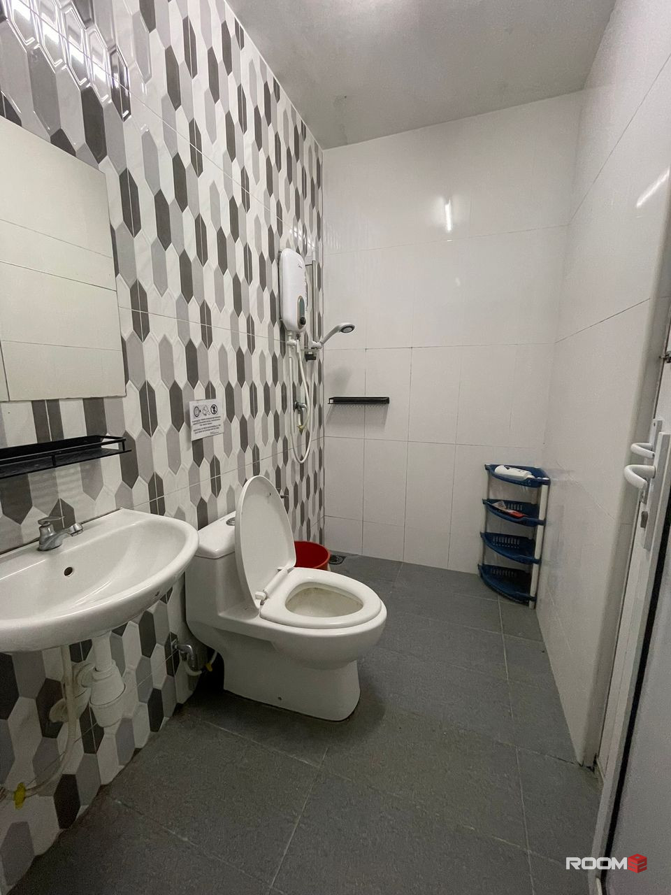 🤗Comfortable MIDDLE ROOM AT SS24 TAMAN SEA🤗 🔥MOVE IN IMMEDIATELY🔥🔥🌈TRUSTED AGENT🌈