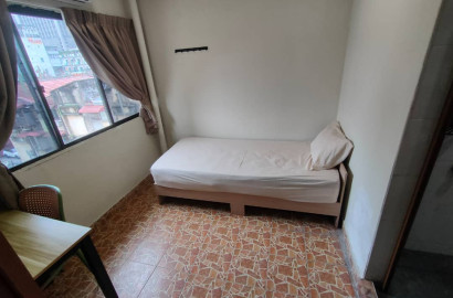 1 Stop to Bangsar 🚎 Low Deposit Private Bathroom 🔥