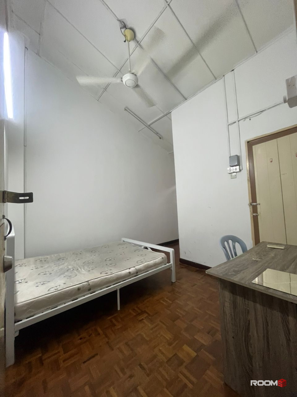 Master room @ SS2‼️MOVE IN IMMEDIATELY WITH ZERO DEPOSIT ‼️