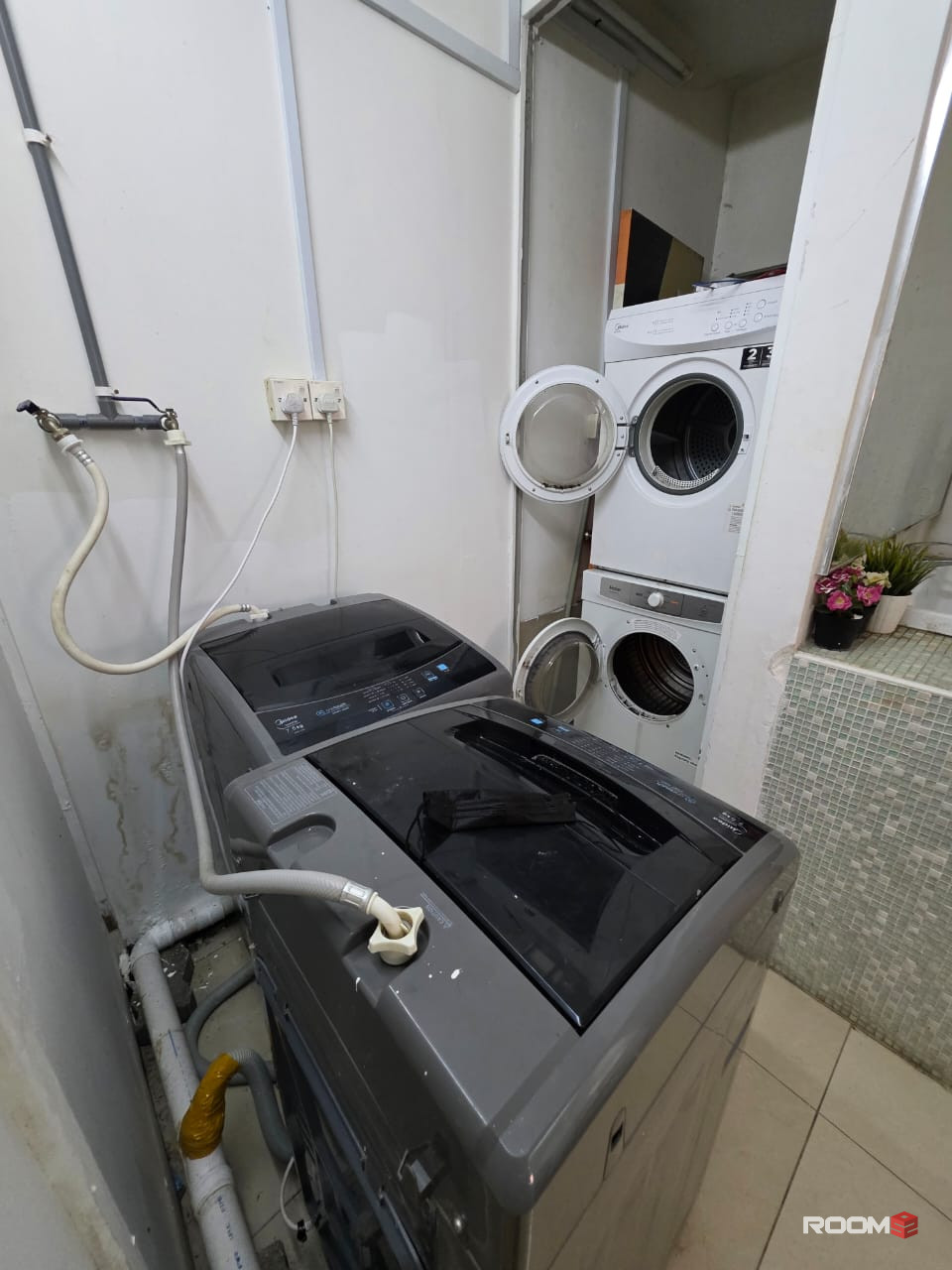 SINGLE ROOM NEAR MRT SURIAN (RM500+)