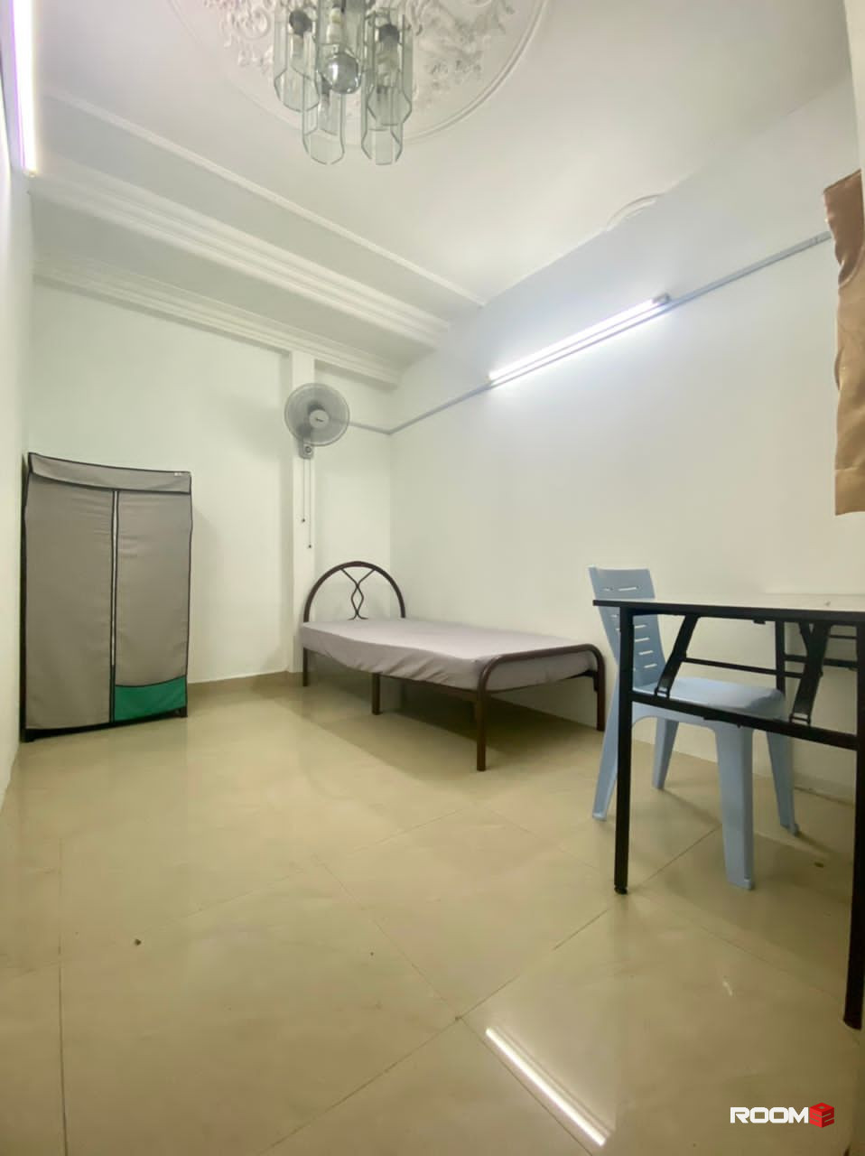 🔥ZERO Deposit🔥Strategic location Single Room at SS2, walking distance to shops and malls🪐