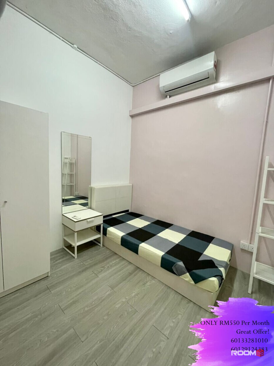 Near Inti Collage/SS15 LRT🚶🛏iLIVE HOSTEL SS15