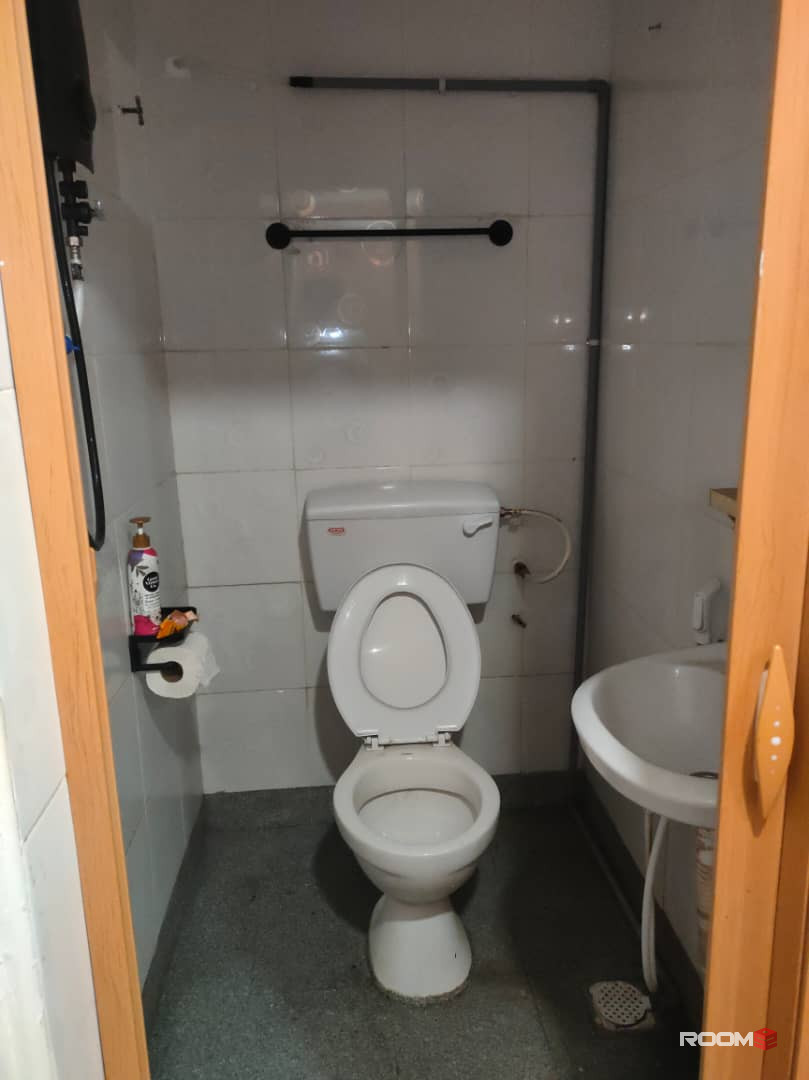 1 Stop to Bangsar 🚎 Low Deposit Private Bathroom 🔥