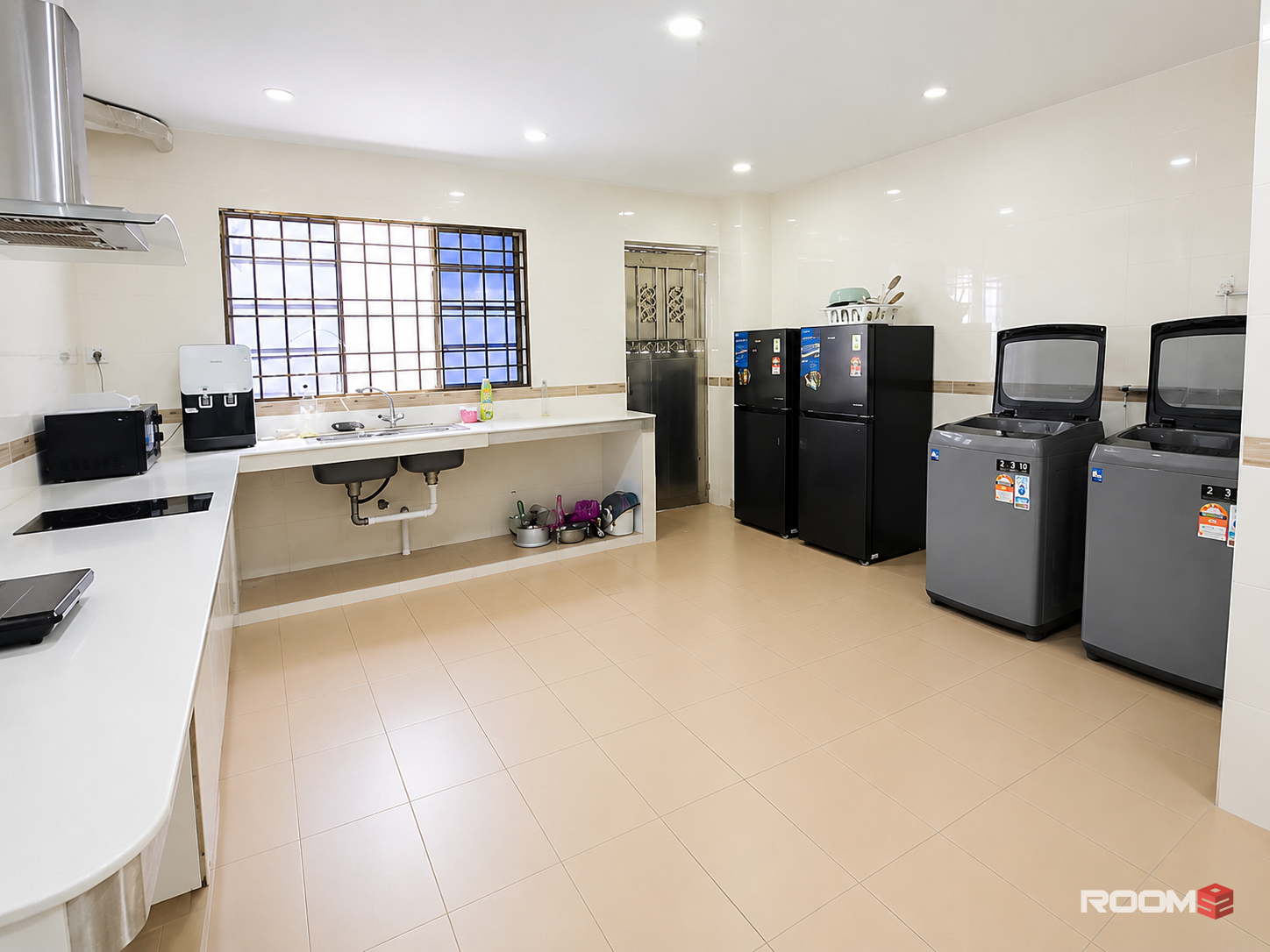 🏡 Fully Furnished Room @ Bukit Raja | 🚗 Easy Access to Shapadu Highway 🛣️