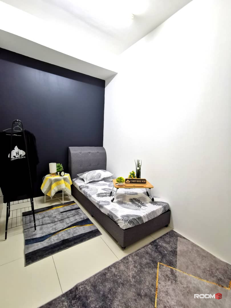 Single Room at Seremban, Negeri Sembilan 🔥 👉 Bilik Sewa Seremban [Free Utility 🌞] Suriaman, Bdr Seri Sendayan, Labu,