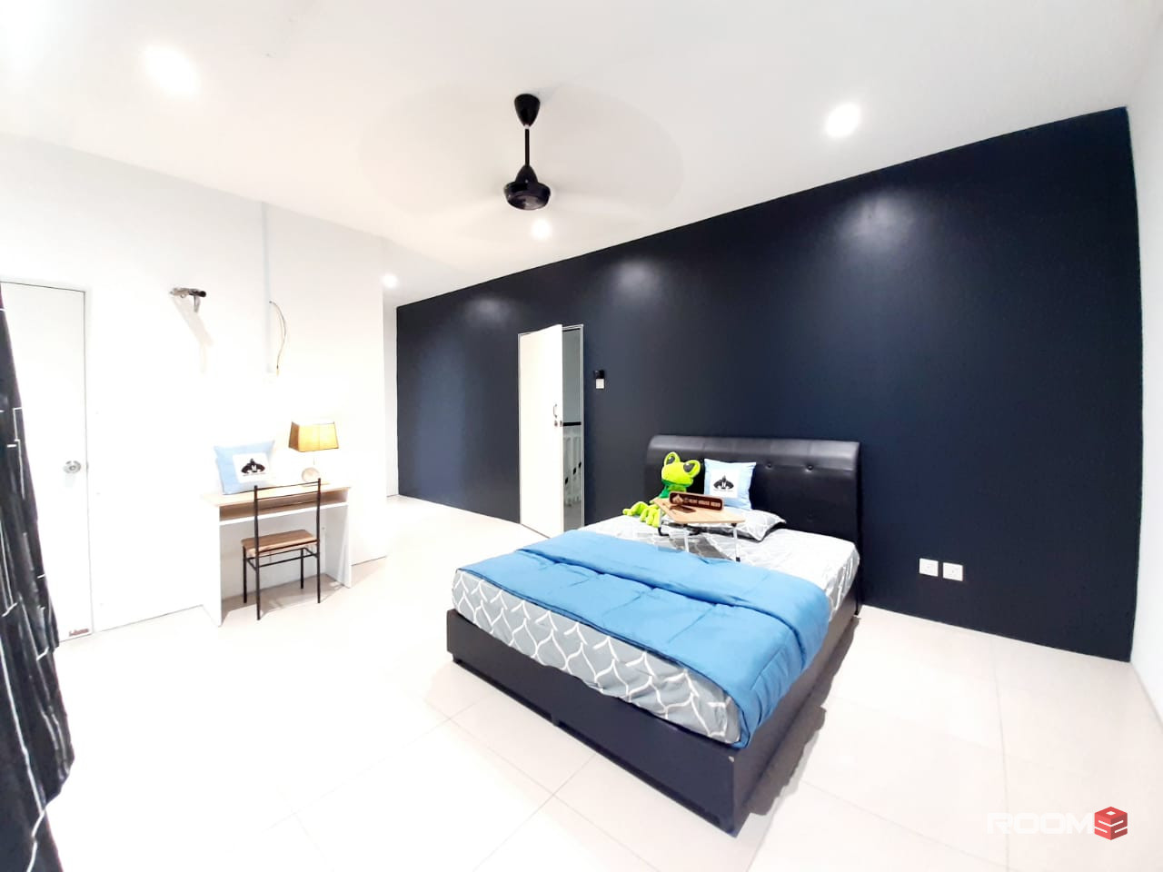 Master Room at Balakong, Selangor 🔥 👉 Bilik Sewa Balakong (𝐒𝐀𝐋𝐄 ❗❗, AIRCOND) Tmn Mesra Utama, Amerin Mall, The Min