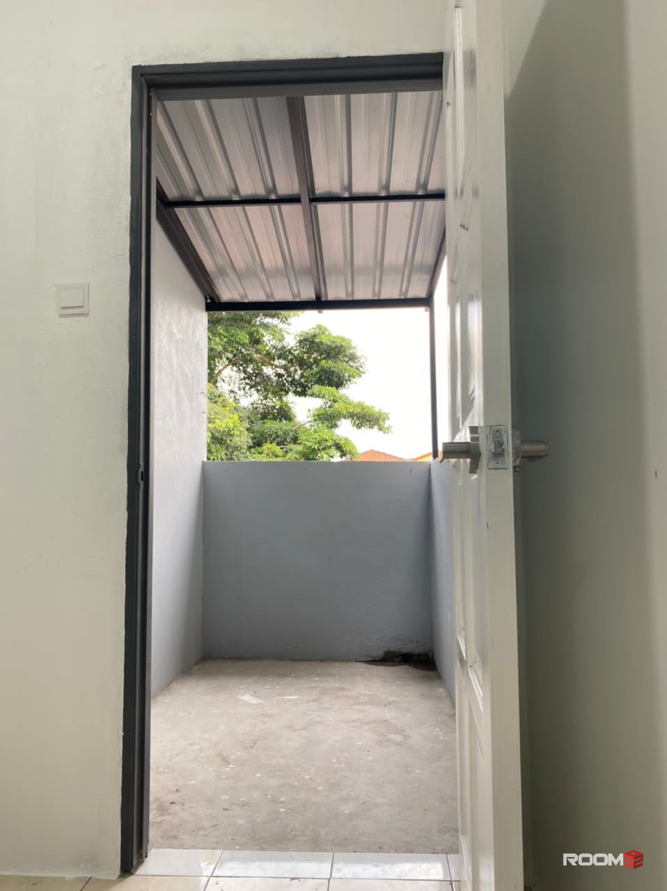 Newly Renovated Double Storey LEP 4/15 Taman Lestari Putra