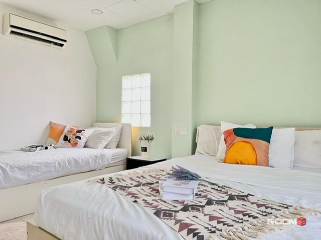 Room For Rent At Cheras Walking Distance To Maluri MRT, Sunway Velocity