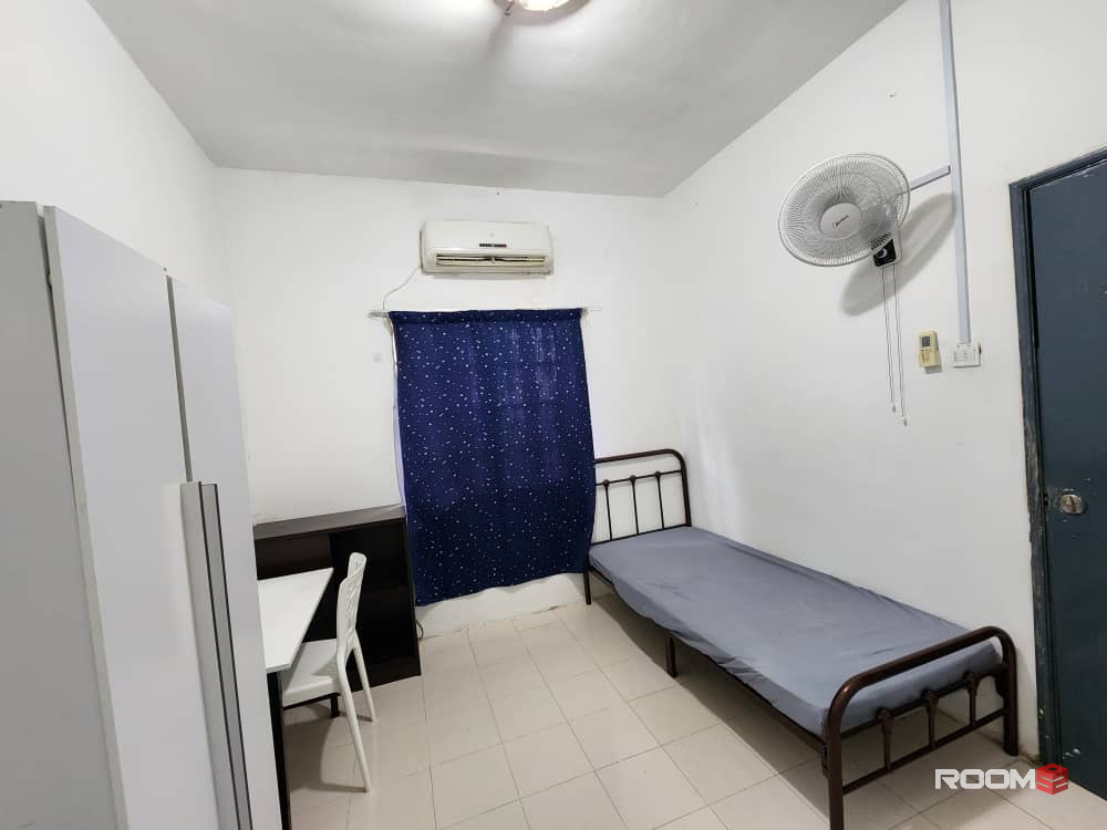✨SINGLE ROOM @ SERI KEMBANGAN ‼️MOVE IN IMMEDIATELY ZERO DEPOSIT ‼️