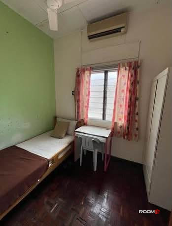 Bilik sewa Kajang (aircon)