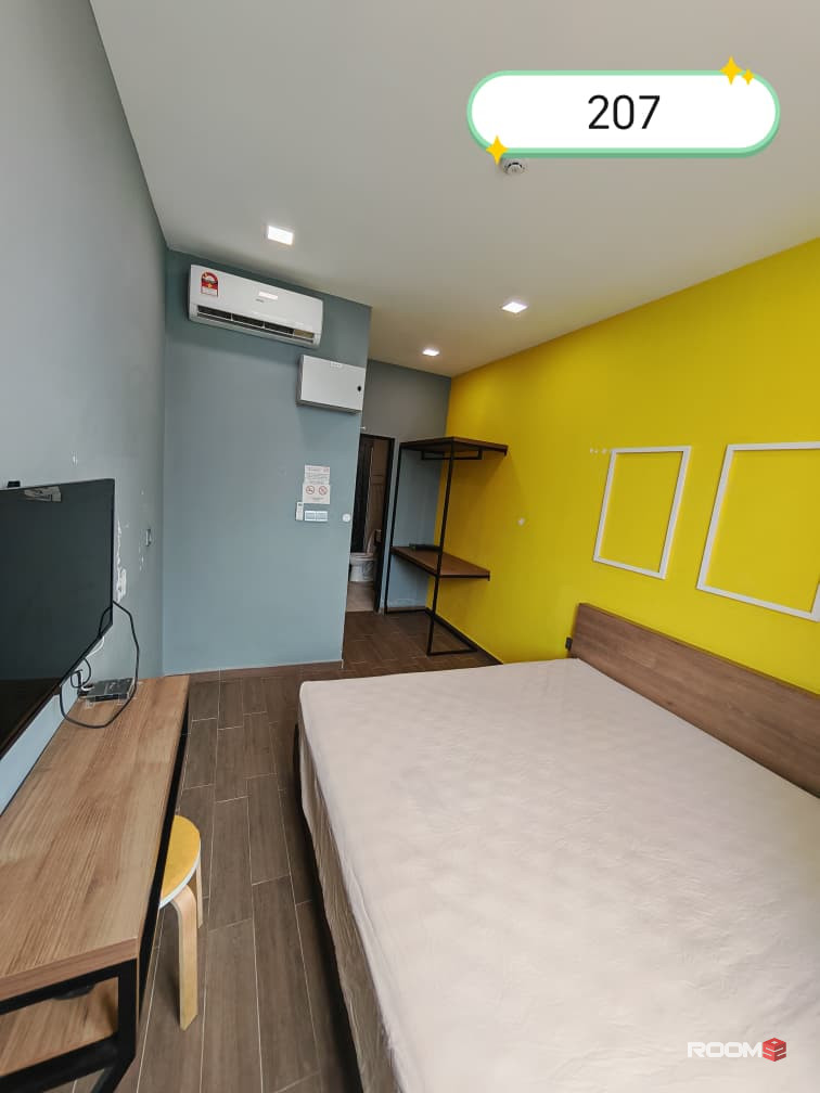 ✨ CO-LIVING ROOM FOR RENT IN PUDU🏠 ATTACHED BATHROOM🤩 7 MIN TO MRT STATION🚝 IMMEDIATELY MOVE IN🔥