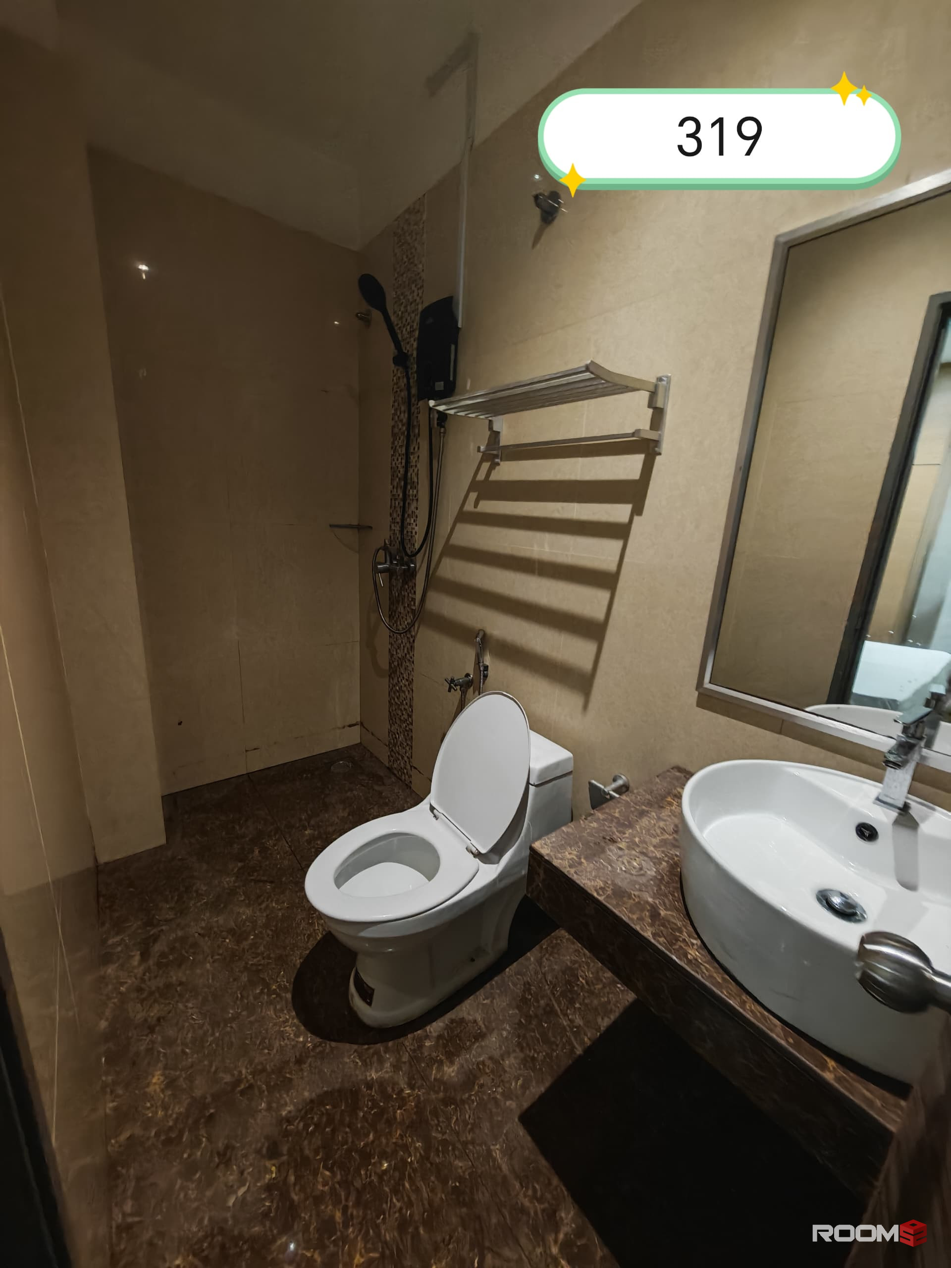 ✨ CO-LIVING ROOM FOR RENT IN MALURI🏠 NEAR TO UNIKL/UTPM🤩 9 MIN WALK TO LRT PANDAN JAYA STATION🚝