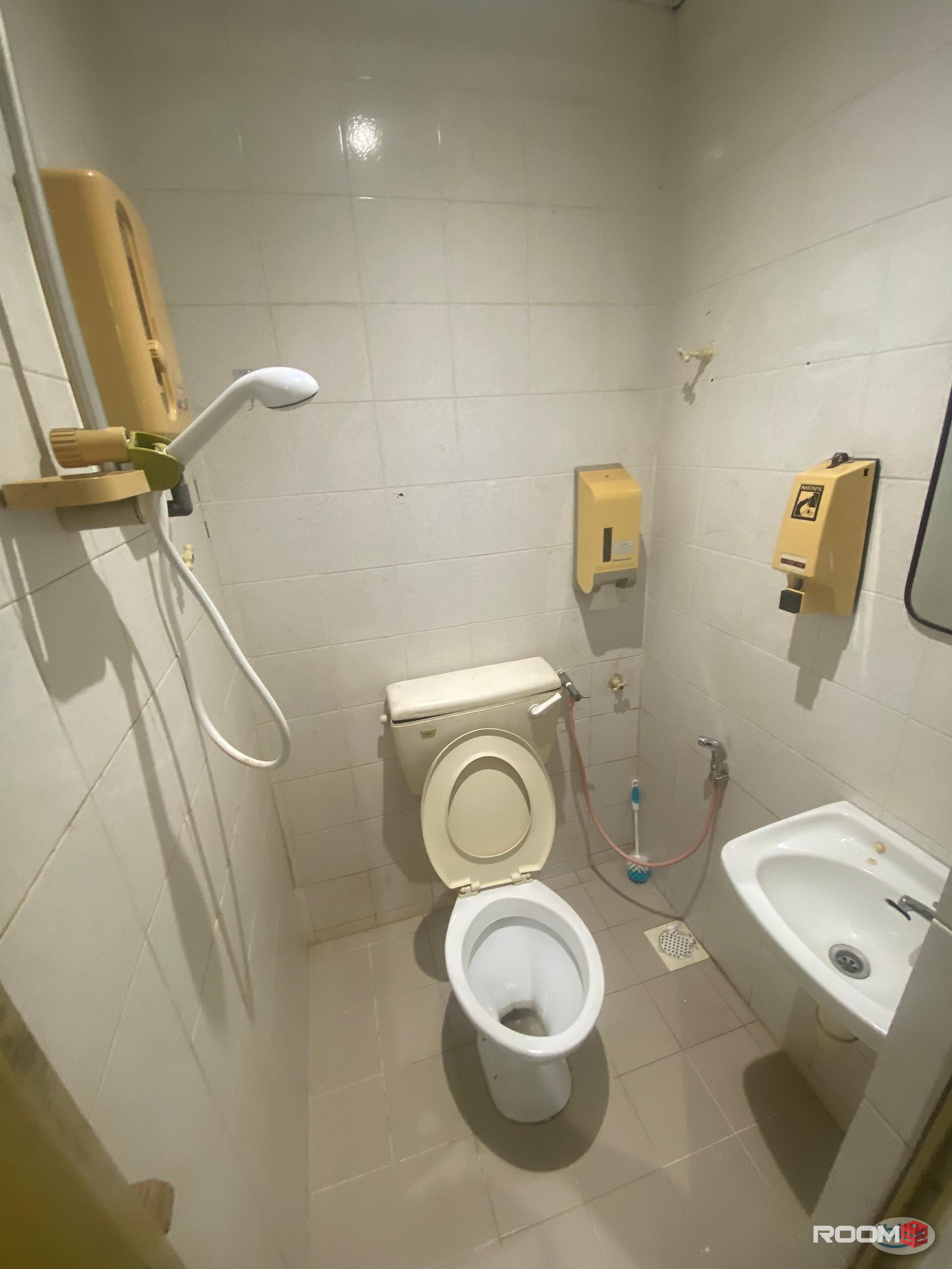 💰Zero Deposit💰🔥Cozy Room At SS21 Damansara Uptown 🔥Nearby🚗📍Atria Mall Damansara Jaya 📍IKEA, Mutiara Damansara 📍D