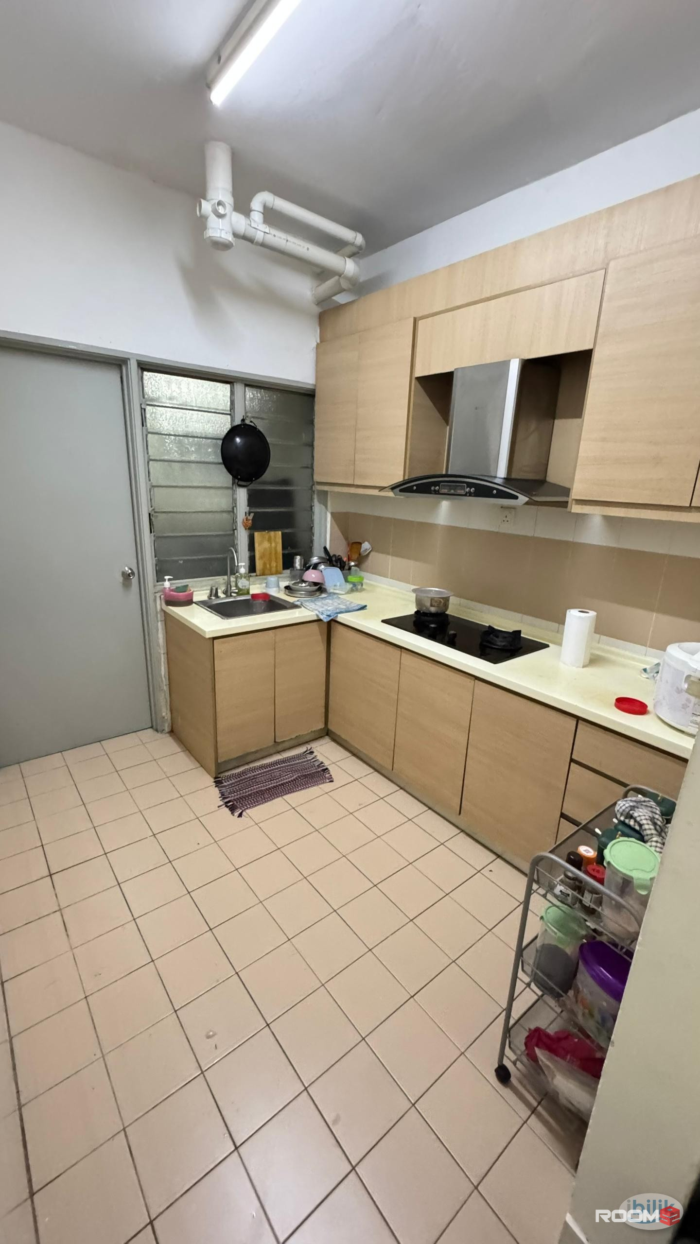 Middle Room at Pusat Bandar Puchong, Puchong