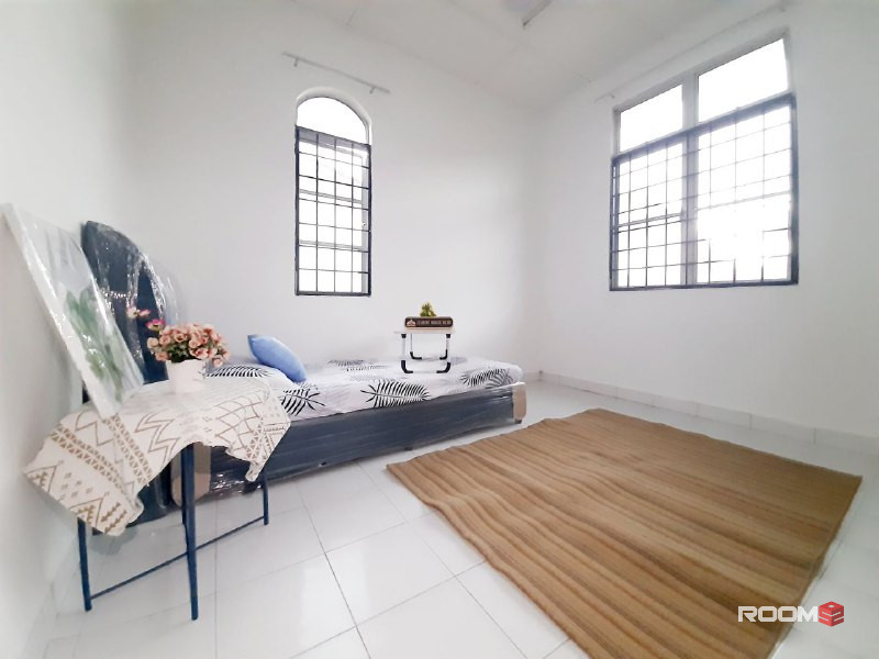 Middle Room at Bangi, 🔥 👉 Bilik Sewa Bangi {KTM, HOSP AN-NUR 🌟 } Sekstyen 3, NIOSH, ILKAP, UKM, KK Bangi, OSTIA, SONY