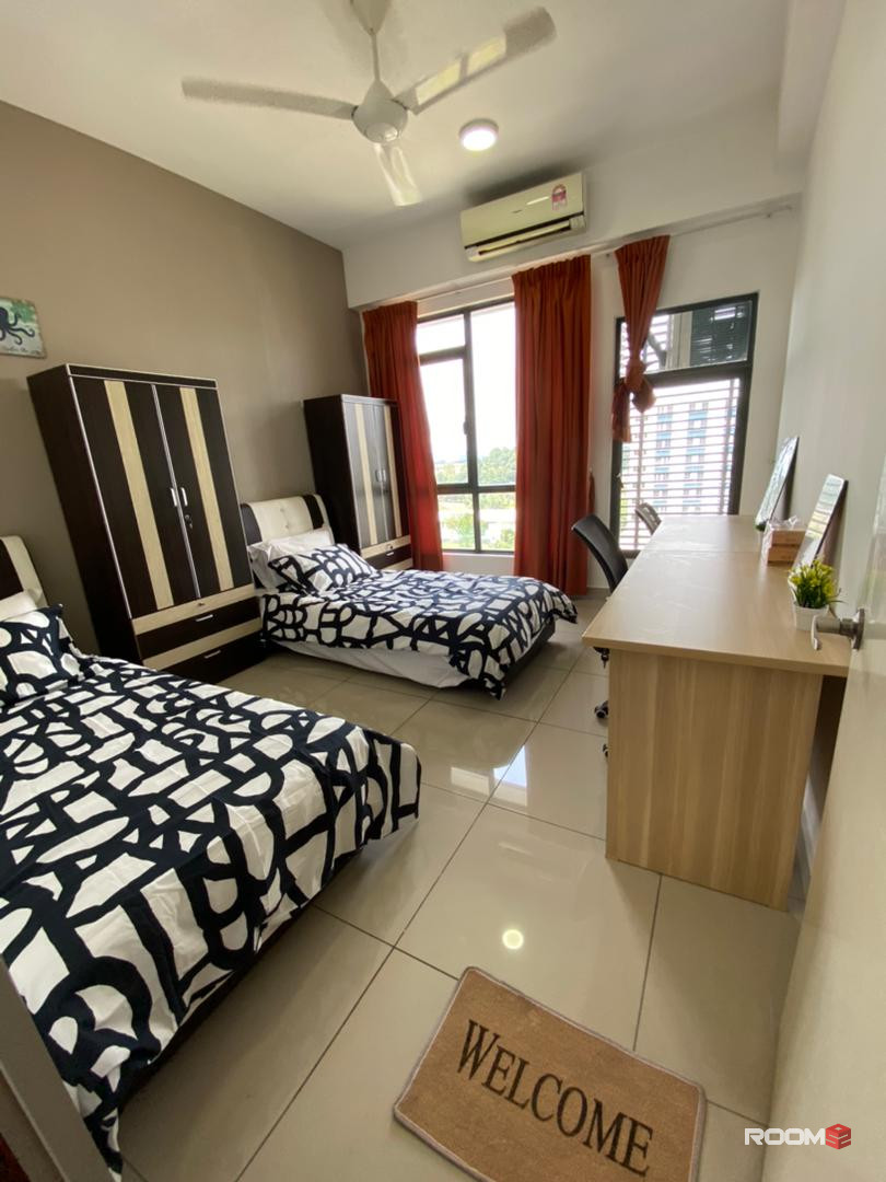 Twin Single✨Middle Room w speedy FREE WiFi • & Cleaning @Utropolis SUITES 1 Shah Alam beside UOW