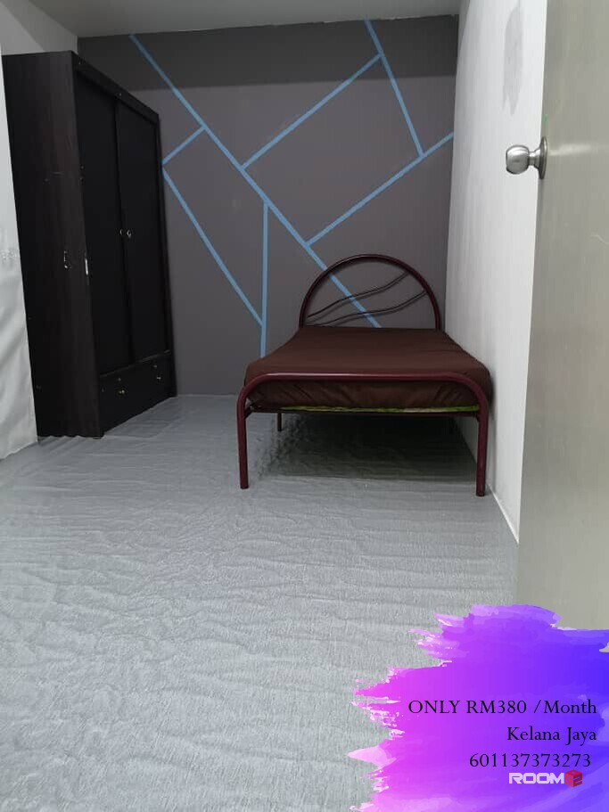 Comfy Room in Taman Mayang, Kelana Jaya with High Speed WIFI Near LRT Station
