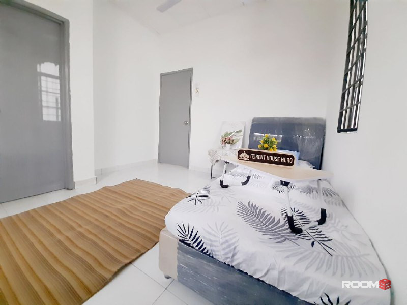 Middle Room at Bangi, 🔥 👉 Bilik Sewa Bangi {KTM, HOSP AN-NUR 🌟 } Sekstyen 3, NIOSH, ILKAP, UKM, KK Bangi, OSTIA, SONY