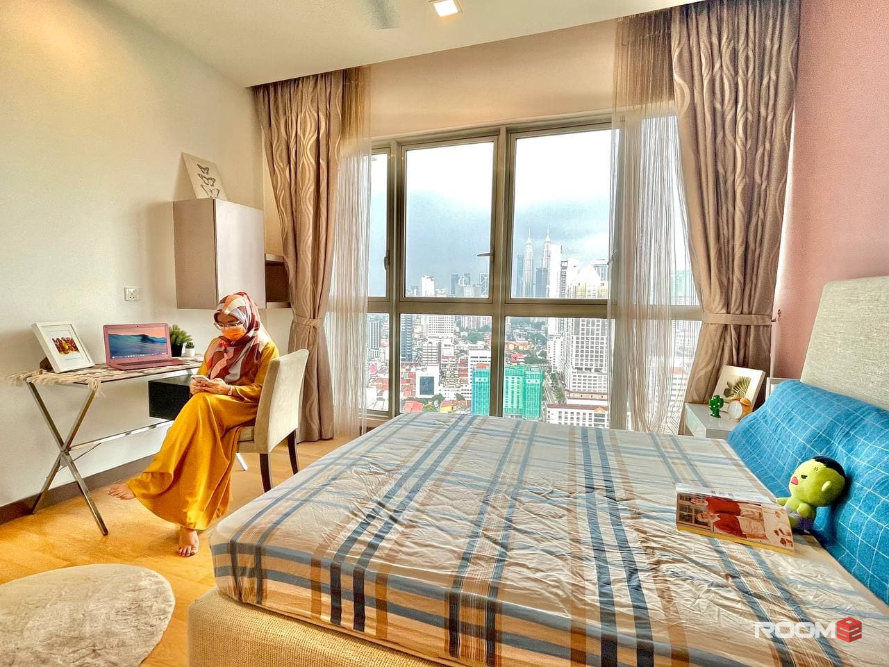 Life Here If You Want To Have Cool Lifestyle 😏 Affordable Room At Regalia Suites 🪩🌃💃 Zero Deposit !