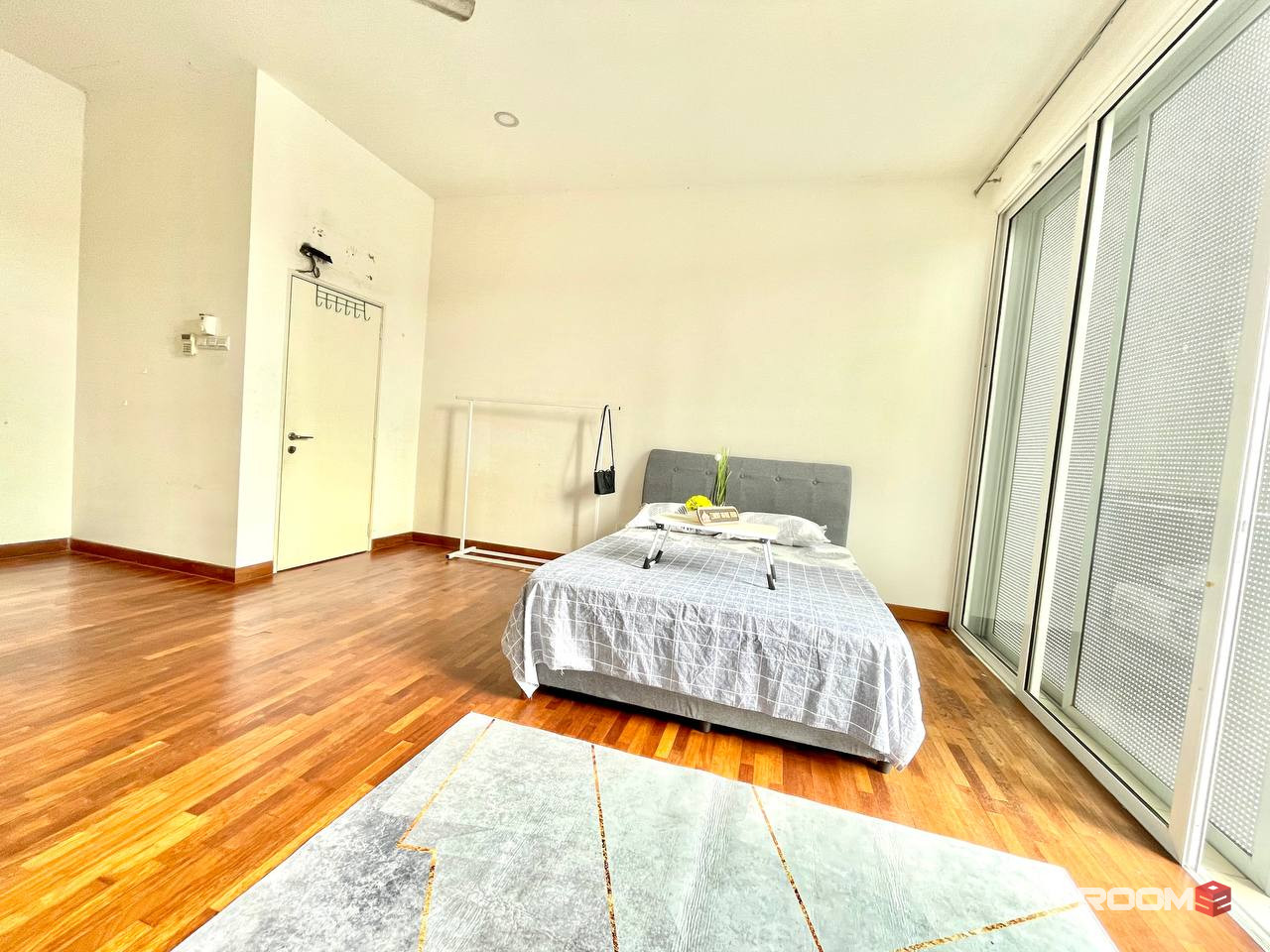 Middle Room at Bandar Mahkota Cheras, Cheras South  🔥👉 (𝐏𝐑𝐎𝐌𝐎𝐒𝐈 MERDEKA) Bilik Sewa Mahkota Cheras [ATC Toilet]