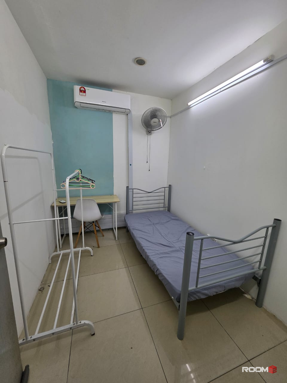 SINGLE ROOM NEAR MRT SURIAN (RM500+)