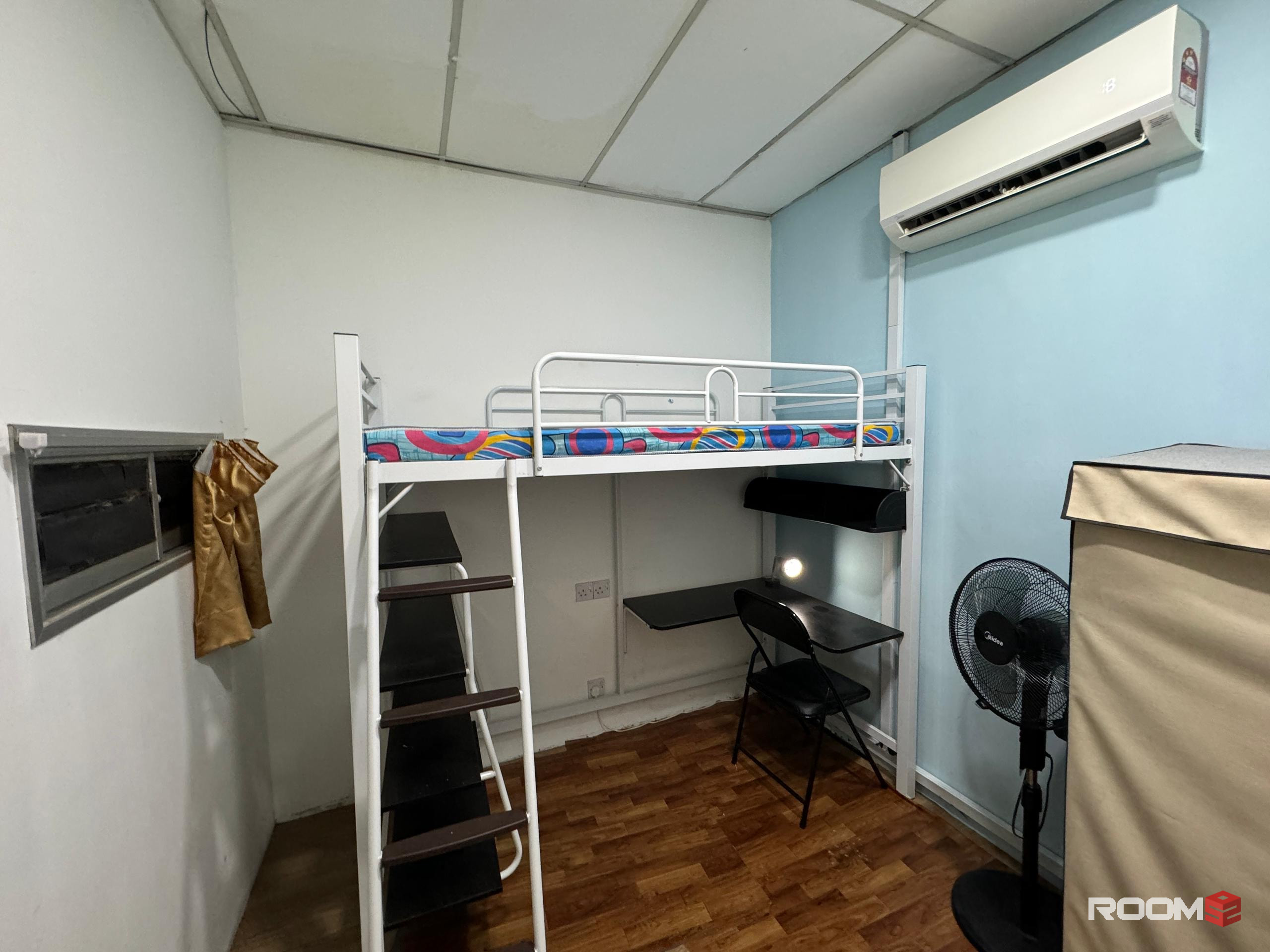 Zero Deposit Medium Room in Kota Damansara, 2-Min Walk to Surian MRT & Sunway Giza Mall 🚶‍♂️🛍️🚉