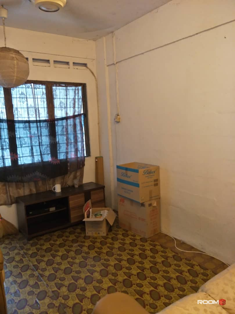 Ayer Keroh Low Cost Flat for Rent
