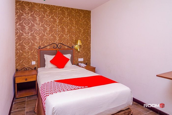 Room For Rent at Damansara Uptown,Damansara Utama 4 Min Walking Distance to Starling Mall