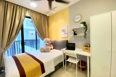 LRT Kelana Jaya Line Startek Oasis Square Citta Mall Middle Room for RENT!