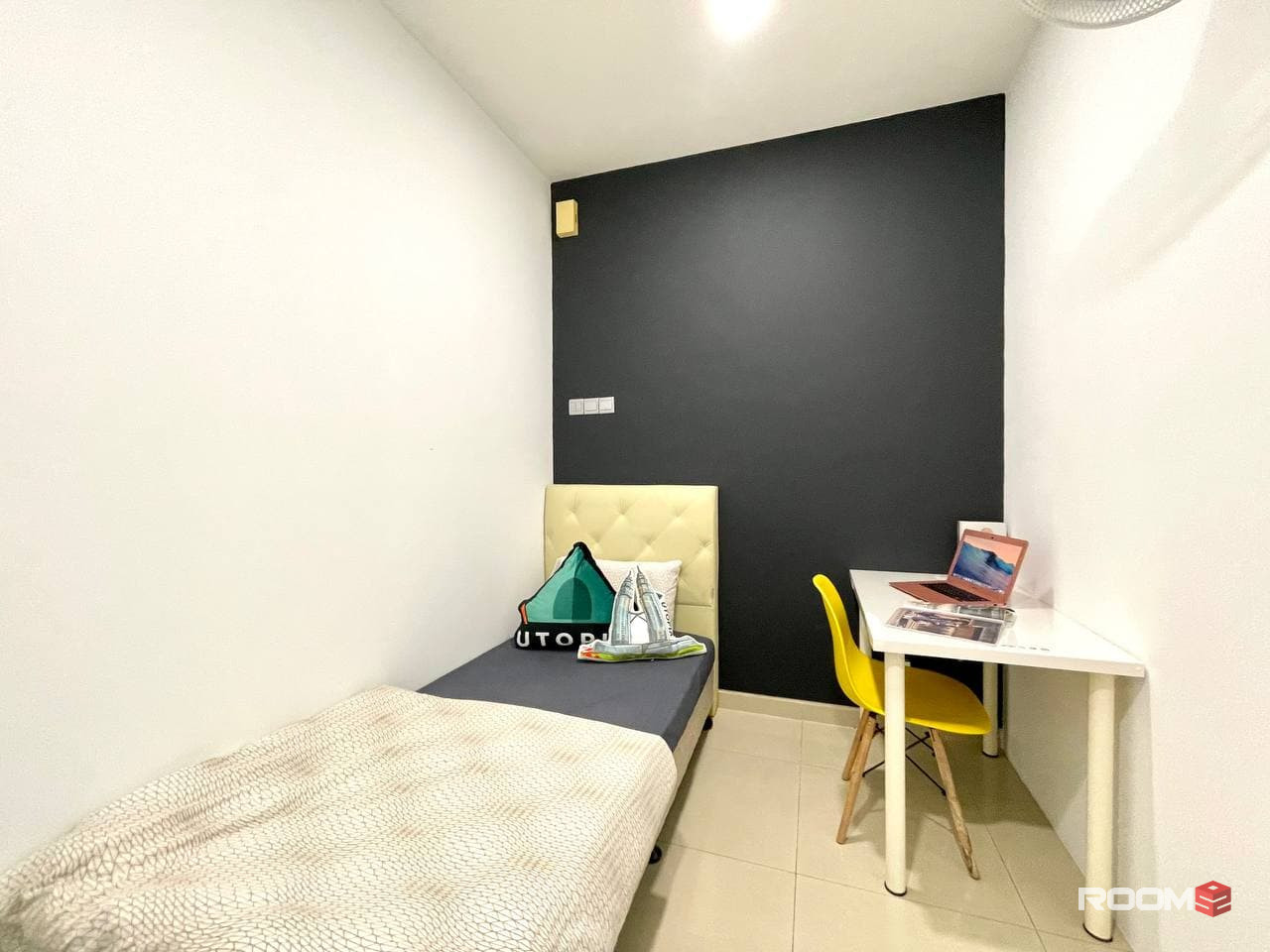 Single Room For Rent At KLCC 🙋🏻‍♀️⚡🌃 Walking Distance To LRT/MRT Ampang Park 🏛️