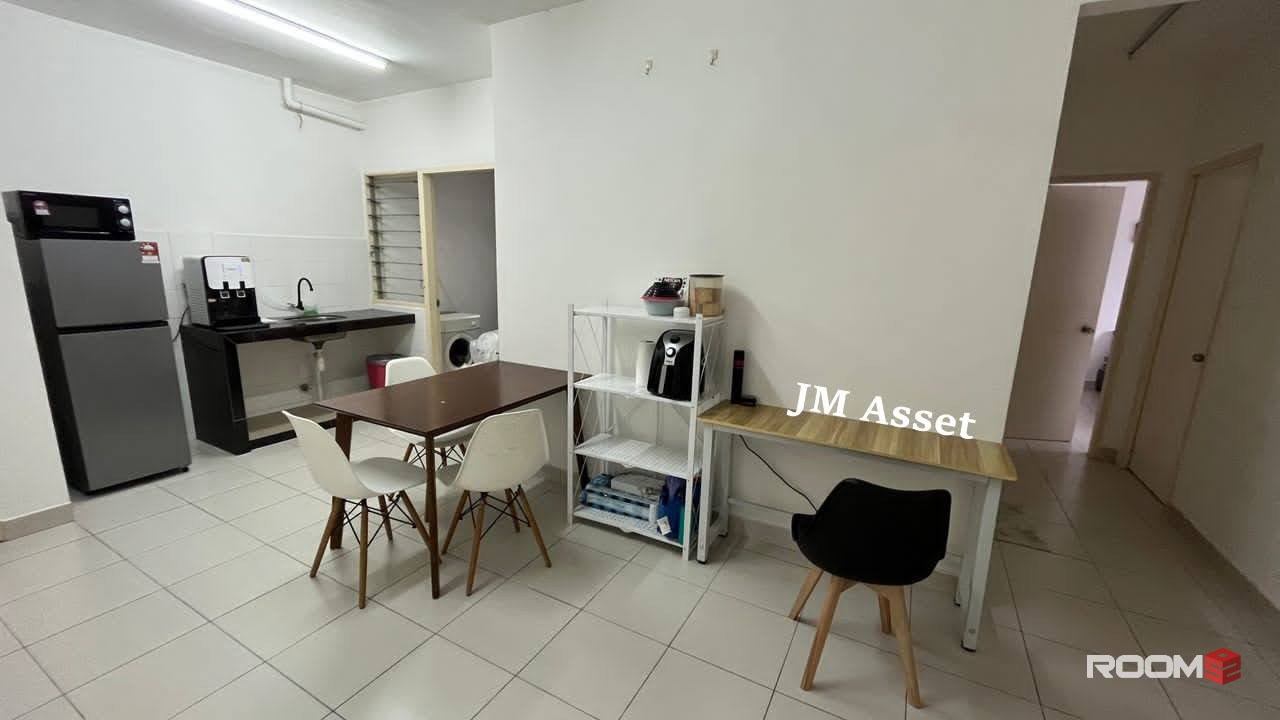 Rumah Cantik for Master Bedroom for Rent