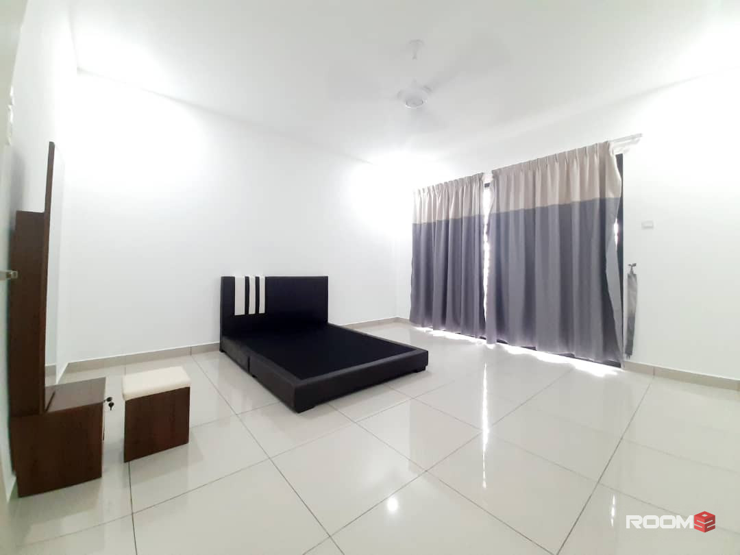 (FREE WIFI 🔥) >> Master Room at Bangi, Selangor ~ Bilik Sewa Bangi ~ [BSP, Bandar Puteri, The Terresse, LOTUS, KK Bangi