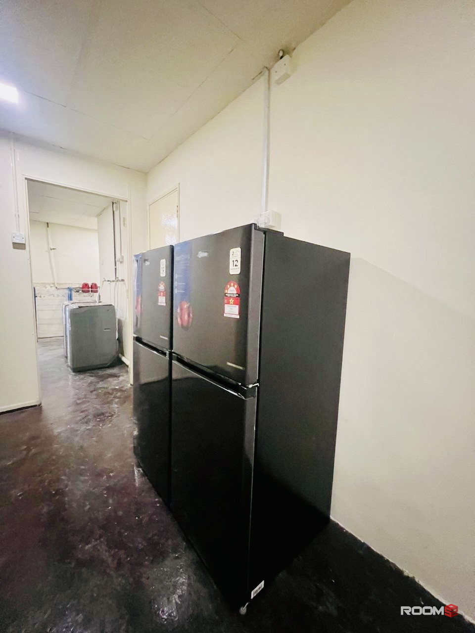 Room For Rent At SS15 walking distance to LRT & Inti College