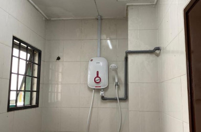 Fully Furnished with WiFi, AC, Cozy Middle room for RENT at Mutiara Puchong, Selangor.