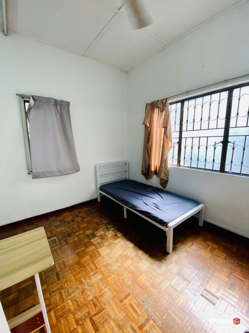 Room For Rent At Bandar 16 Sierra
