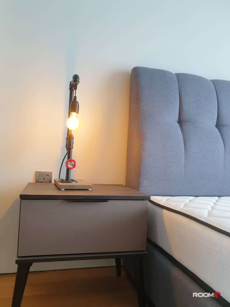 KLCC Fully Furnished Female Unit Master Room For Rent - FREE UTILITIES INTERNET