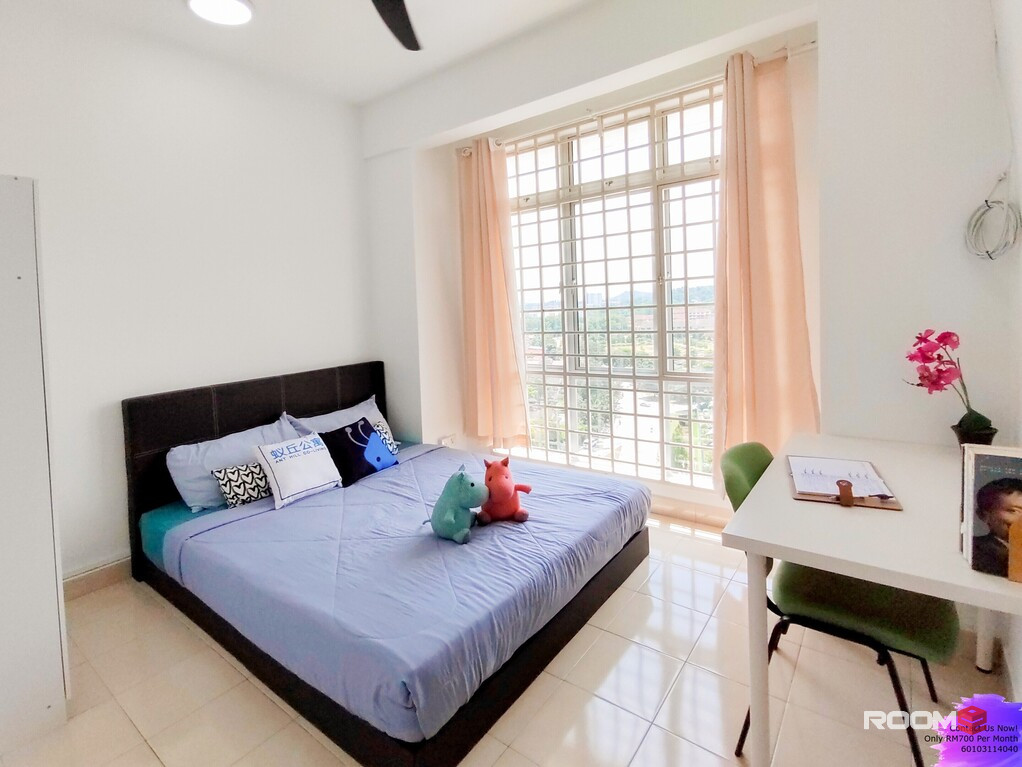 ⭐Seri Atria Apartment⭐Subang Bestari, Fully Furnish Queen Size Bedroom WIth Aircond, Near Help University, Subang Airpor