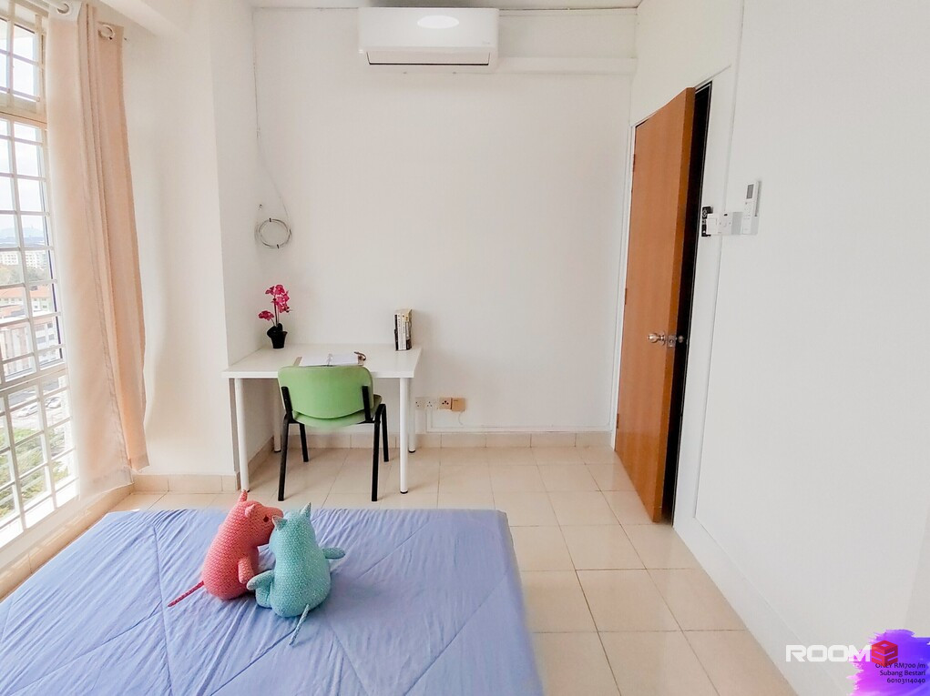 ⭐Seri Atria Apartment⭐Subang Bestari, Fully Furnish Queen Size Bedroom WIth Aircond, Near Help University, Subang Airpor